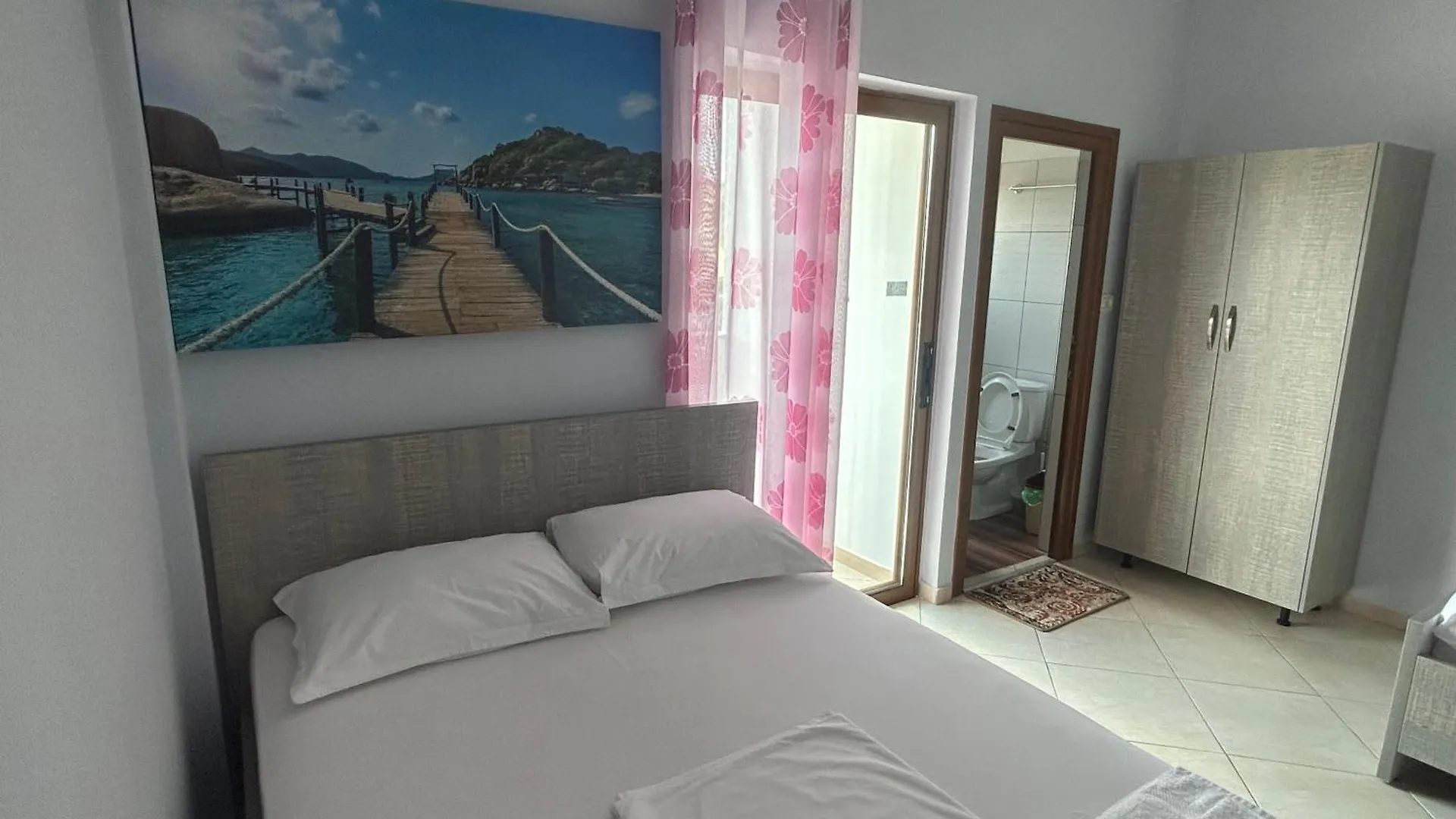 Jeti Guesthouse Ksamil