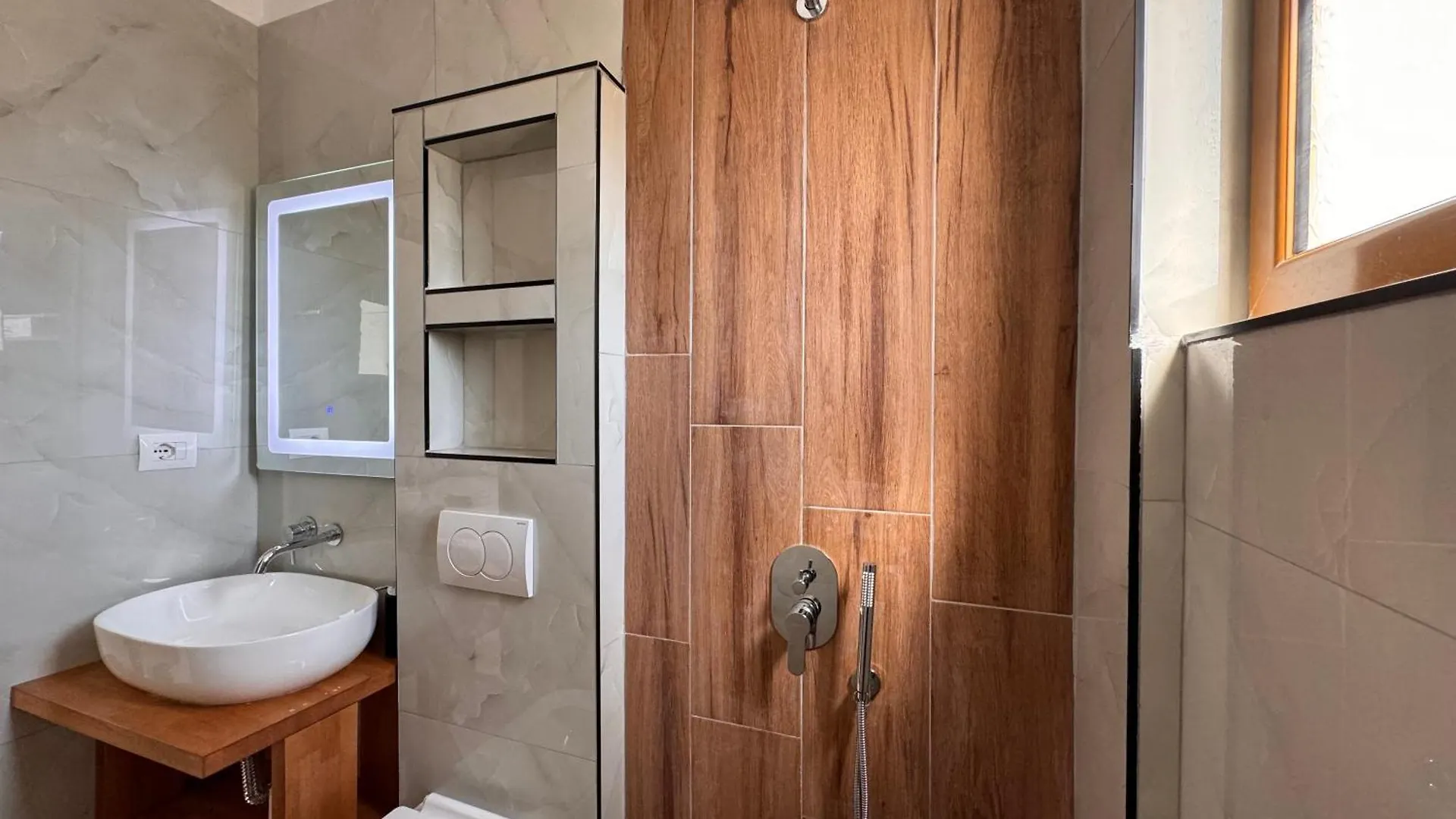 Guest house Jeti Guesthouse Ksamil Albania