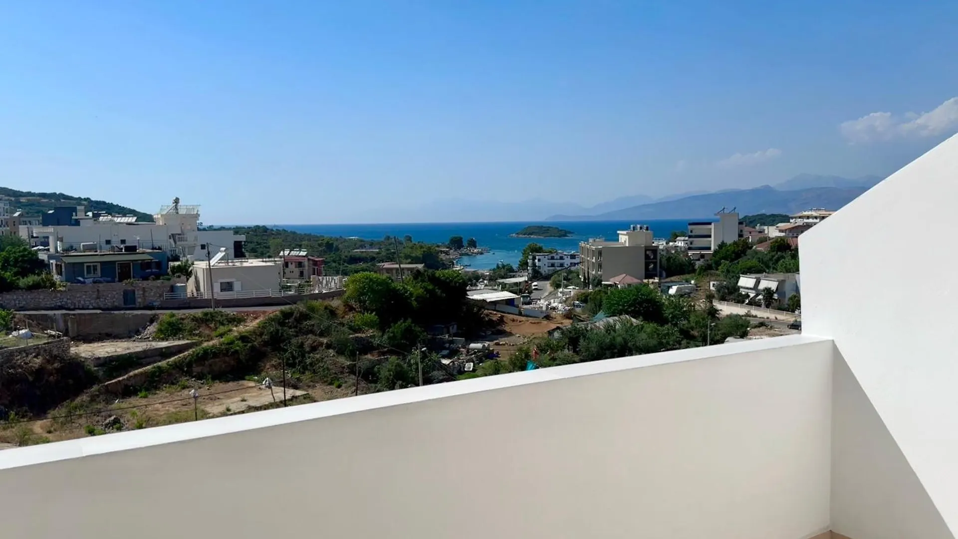 Jeti Guesthouse Ksamil