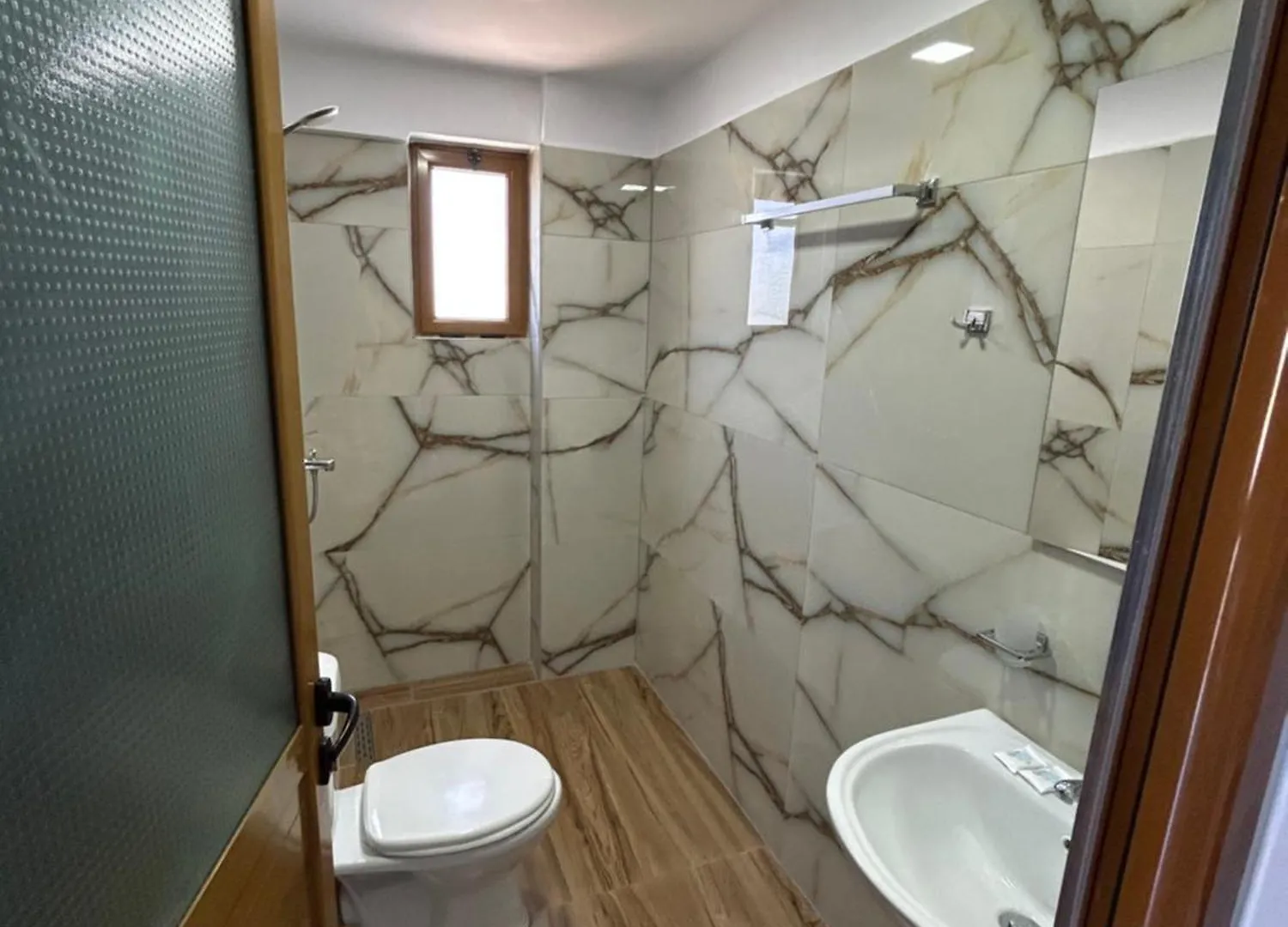 Jeti Guesthouse Ksamil